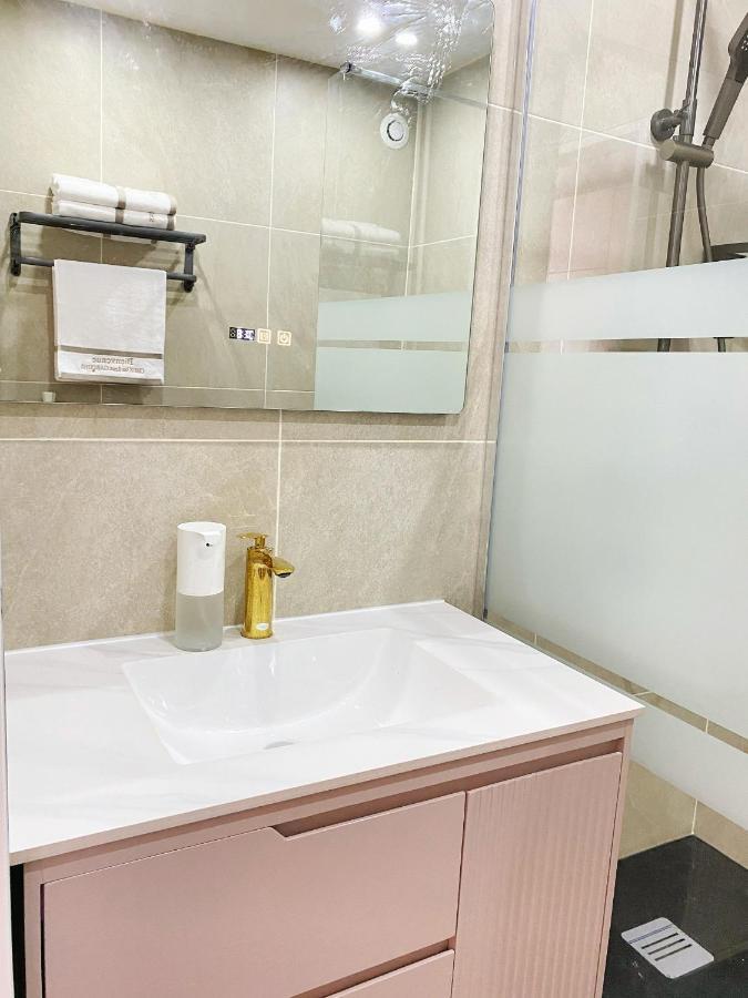 Chez Les Deux Garcons Appartement Montrouge Buitenkant foto